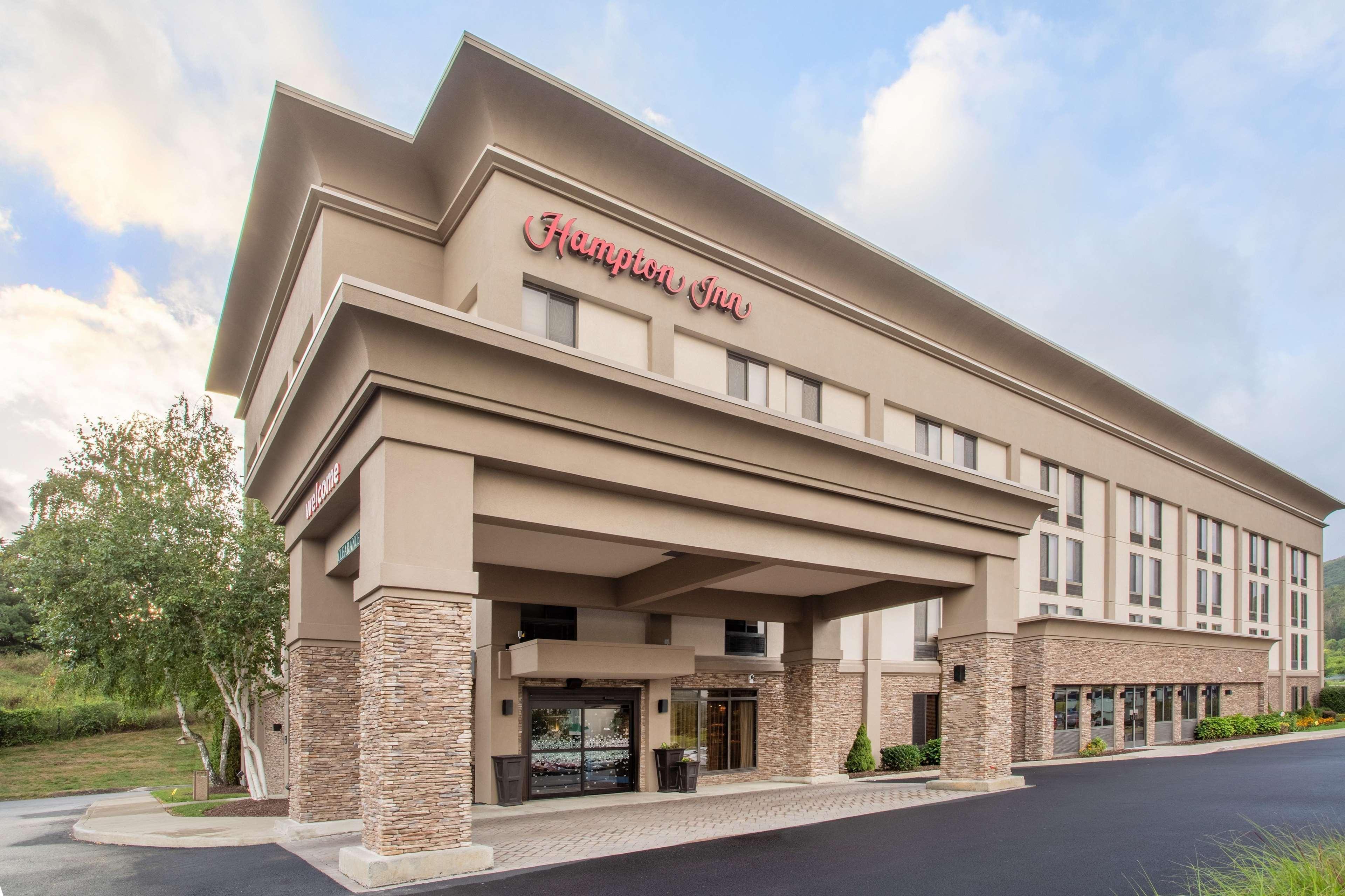 Hampton Inn Фишкилл Экстерьер фото