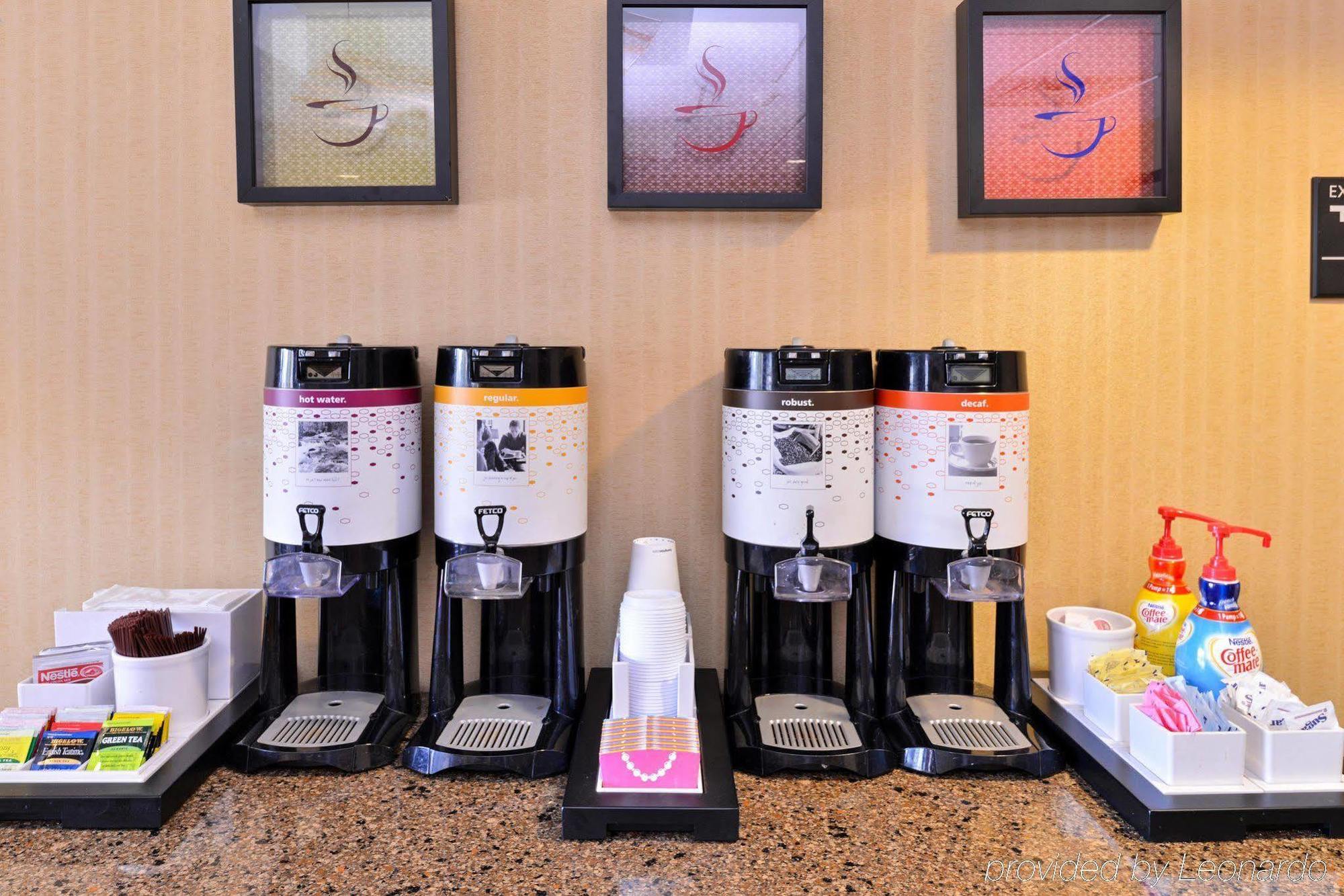 Hampton Inn Фишкилл Экстерьер фото