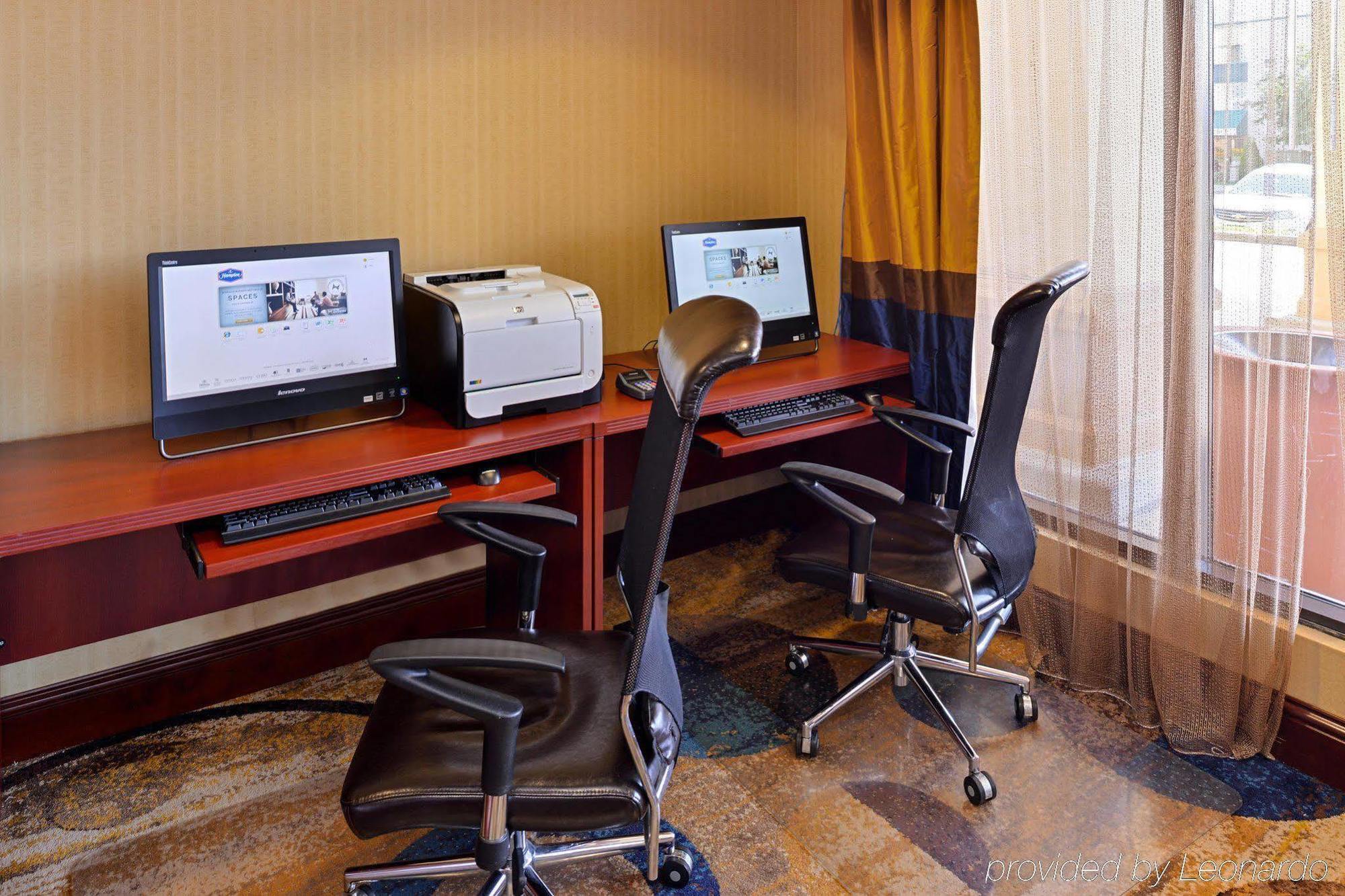 Hampton Inn Фишкилл Экстерьер фото